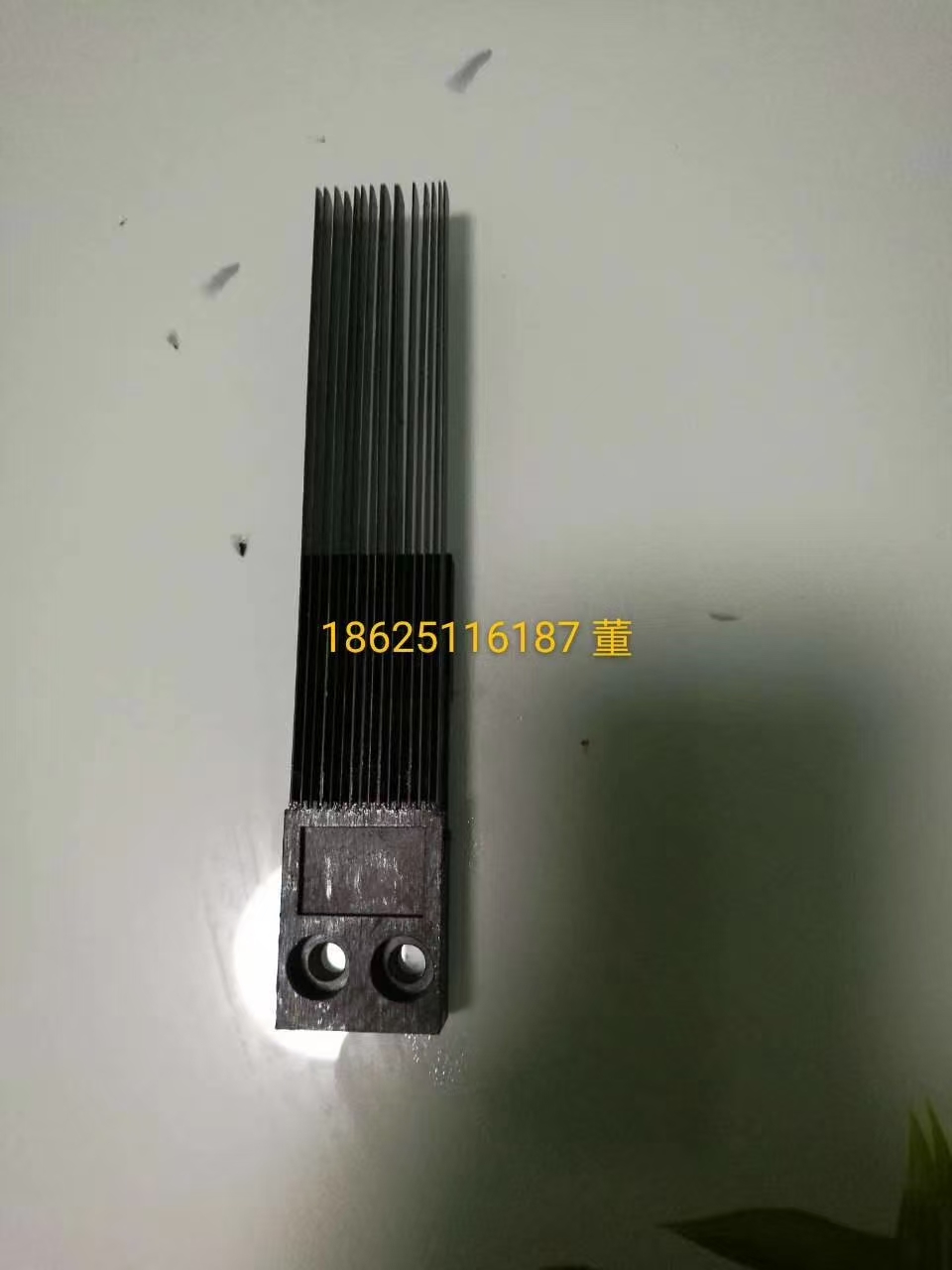 JS Metalic Brush 28*160mm